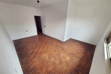 Sobrado à venda no Bairro do Parque São Domingos na Rua José Candido Freire,