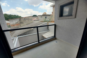 Belo Sobrado novo à Venda no Bairro do Parque Maria Domitila na Rua Antônio Félix Pacheco 316,