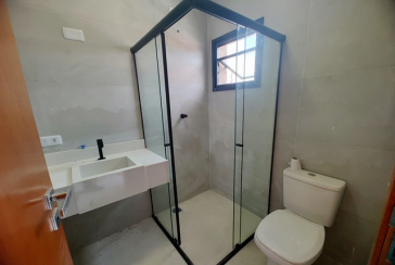 Belo Sobrado novo à Venda no Bairro do Parque Maria Domitila na Rua Antônio Félix Pacheco 316,