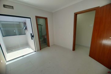 Belo Sobrado novo à Venda no Bairro do Parque Maria Domitila na Rua Antônio Félix Pacheco 316,