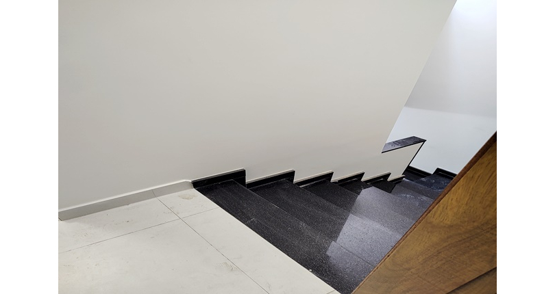 Belo Sobrado novo à Venda no Bairro do Parque Maria Domitila na Rua Antônio Félix Pacheco 316,