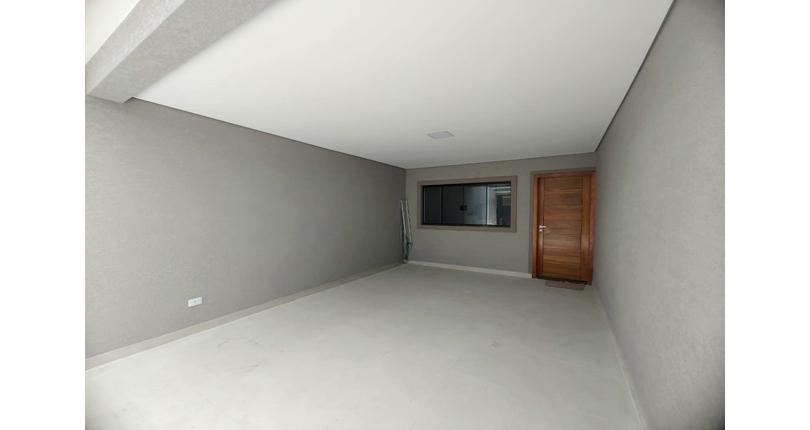 Belo Sobrado novo à Venda no Bairro do Parque Maria Domitila na Rua Antônio Félix Pacheco 316,