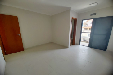 Belo Sobrado novo à Venda no Bairro do Parque Maria Domitila na Rua Antônio Félix Pacheco 316