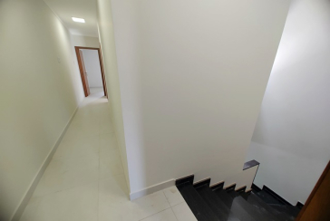 Belo Sobrado novo à Venda no Bairro do Parque Maria Domitila na Rua Antônio Félix Pacheco 316