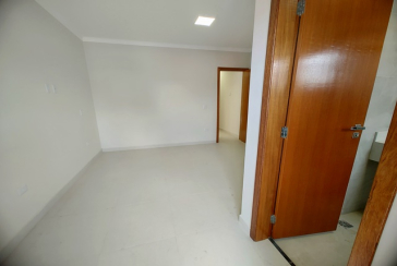 Belo Sobrado novo à Venda no Bairro do Parque Maria Domitila na Rua Antônio Félix Pacheco 316