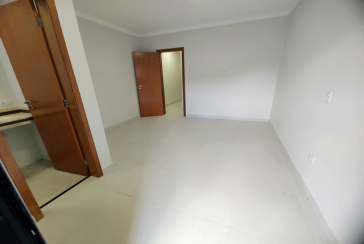 Belo Sobrado novo à Venda no Bairro do Parque Maria Domitila na Rua Antônio Félix Pacheco 316