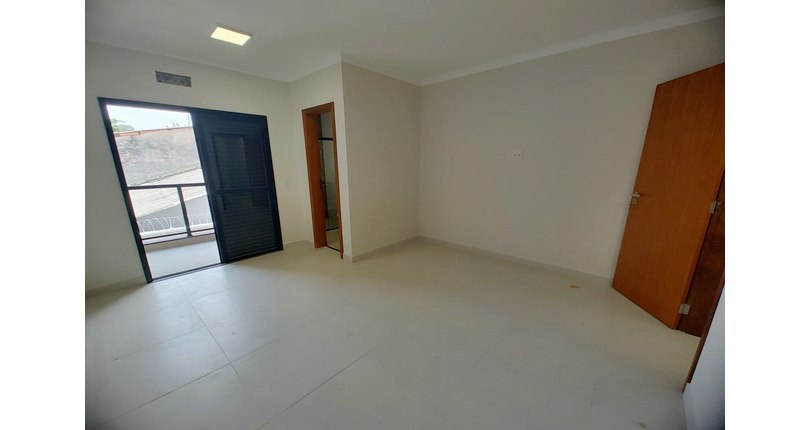 Belo Sobrado novo à Venda no Bairro do Parque Maria Domitila na Rua Antônio Félix Pacheco 316