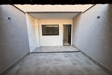 Lindo Sobrado Novo à venda Bairro do Parque São Domingos na Avenida General Charles de Gaulle 194,