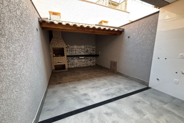 Lindo Sobrado Novo à venda Bairro do Parque São Domingos na Avenida General Charles de Gaulle 194,