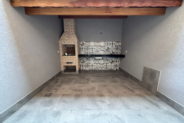 Lindo Sobrado Novo à venda Bairro do Parque São Domingos na Avenida General Charles de Gaulle 194,