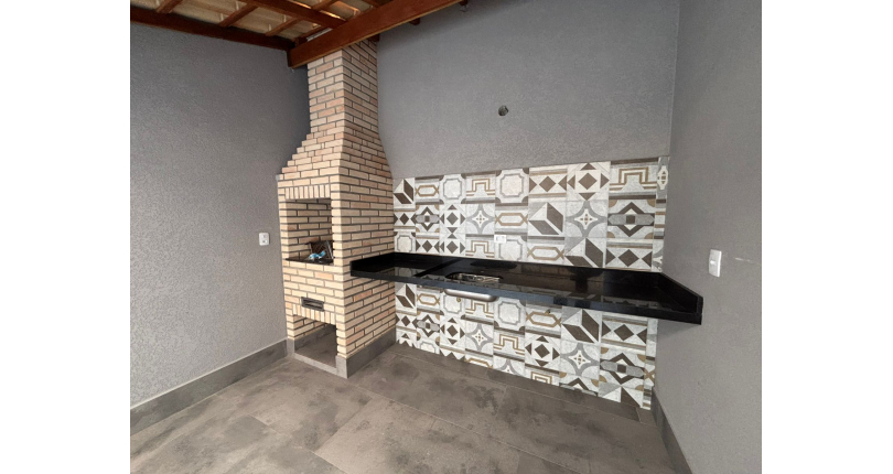 Lindo Sobrado Novo à venda Bairro do Parque São Domingos na Avenida General Charles de Gaulle 194,