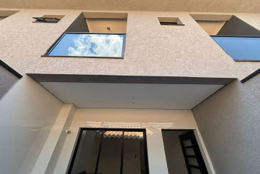 Lindo Sobrado Novo à venda Bairro do Parque São Domingos na Avenida General Charles de Gaulle 195,