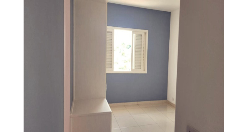 Sobrado à venda no Bairro da Chácara Inglesa na Rua Doutor João Batista Bernardes de Lima