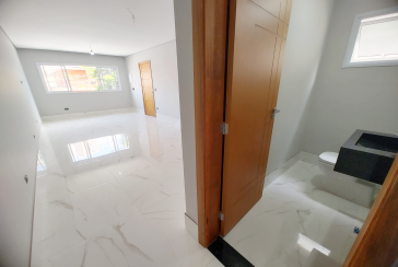 Lindo Sobrado Novo à Venda no Bairro do Parque São Domingos na Rua Martins Teotônio 64