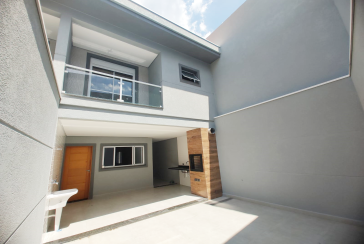 Lindo Sobrado Novo à Venda no Bairro do Parque São Domingos na Rua Martins Teotônio 64