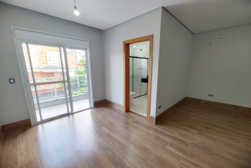 Lindo Sobrado Novo à Venda no Bairro do Parque São Domingos na Rua Martins Teotônio 64