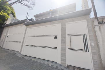 Lindo Sobrado Novo à Venda no Bairro do Parque São Domingos na Rua Martins Teotônio 64