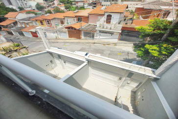 Lindo Sobrado Novo à Venda no Bairro do Parque São Domingos na Rua Martins Teotônio 64