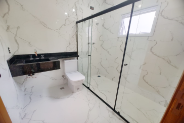 Lindo Sobrado Novo à Venda no Bairro do Parque São Domingos na Rua Martins Teotônio 64