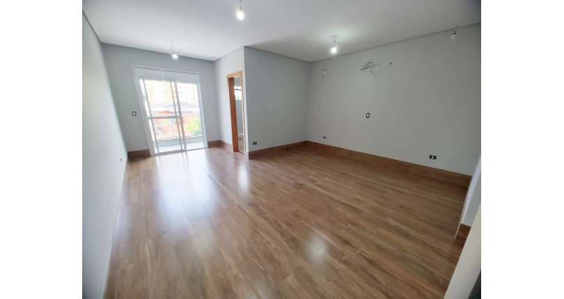 Lindo Sobrado Novo à Venda no Bairro do Parque São Domingos na Rua Martins Teotônio 64