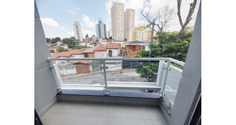 Lindo Sobrado Novo à Venda no Bairro do Parque São Domingos na Rua Martins Teotônio 64