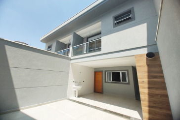 Lindo Sobrado Novo à Venda no Bairro do Parque São Domingos na Rua Martins Teotônio 82