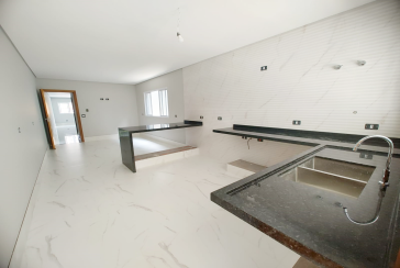 Lindo Sobrado Novo à Venda no Bairro do Parque São Domingos na Rua Martins Teotônio 82