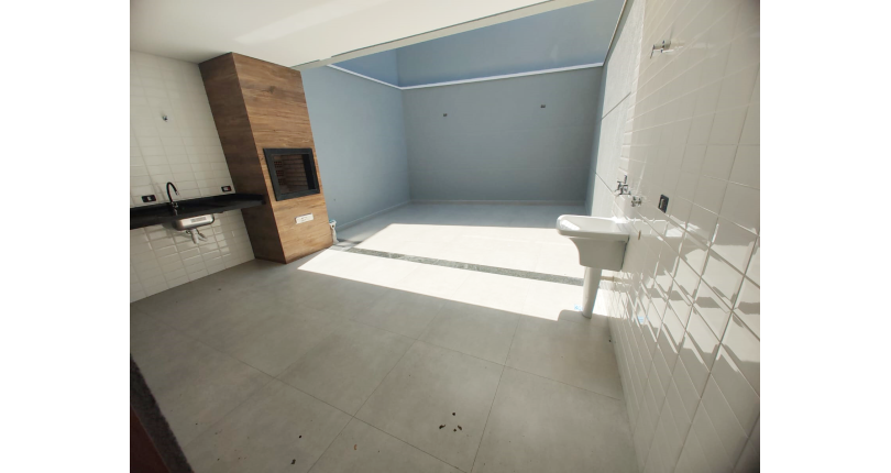 Lindo Sobrado Novo à Venda no Bairro do Parque São Domingos na Rua Martins Teotônio 82