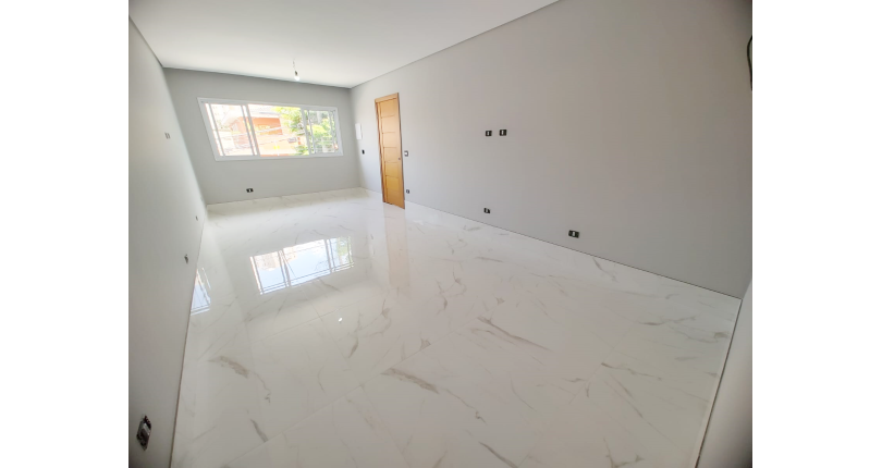 Lindo Sobrado Novo à Venda no Bairro do Parque São Domingos na Rua Martins Teotônio 82