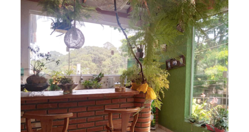  Sobrado à venda no Bairro do Jardim Regina na Rua Engenheiro Marcílio Cardoso 