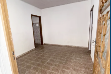 Casa à venda no Bairro do Moinho Velho na Rua Ângelo Oriente,