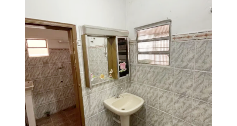 Casa à venda no Bairro do Moinho Velho na Rua Ângelo Oriente,