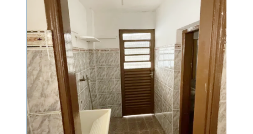 Casa à venda no Bairro do Moinho Velho na Rua Ângelo Oriente,