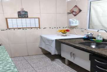 Lindo Sobrado à venda no Bairro do Jardim Jaraguá na Rua Francisco Bellazzi 120,