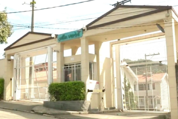 Lindo Sobrado à venda no Bairro do Jardim Jaraguá na Rua Francisco Bellazzi 120,