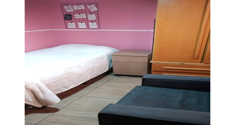 Lindo Sobrado à venda no Bairro do Jardim Jaraguá na Rua Francisco Bellazzi 120,