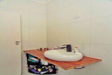 Sobrado à venda no Bairro do Parque São Domingos na Rua Dona Herminda Borba Attuy