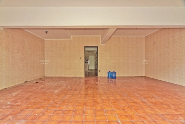 Sobrado à venda no Bairro do Parque São Domingos na Rua Dona Herminda Borba Attuy