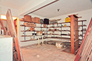 Sobrado à venda no Bairro do Parque São Domingos na Rua Dona Herminda Borba Attuy