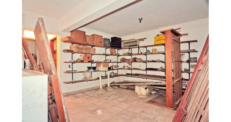 Sobrado à venda no Bairro do Parque São Domingos na Rua Dona Herminda Borba Attuy