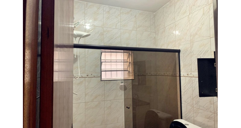 Casa à venda no Bairro do Jardim Mutinga na Rua Gustavo de Lacerda