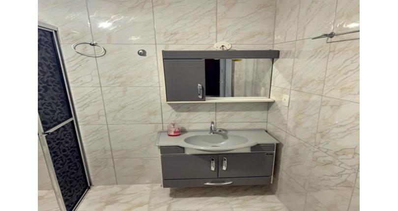 Casa à venda no Bairro do Jardim Mutinga na Rua Gustavo de Lacerda