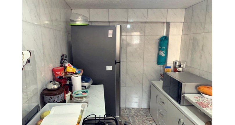 Casa à venda no Bairro do Jardim Mutinga na Rua Gustavo de Lacerda