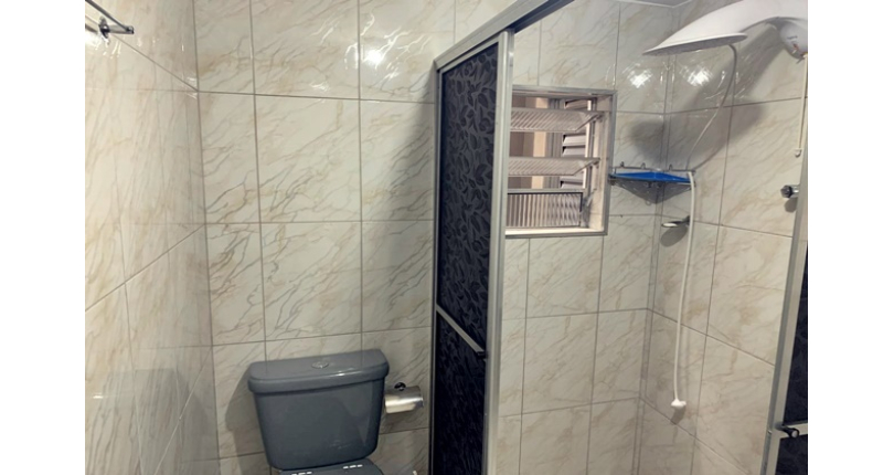 Casa à venda no Bairro do Jardim Mutinga na Rua Gustavo de Lacerda