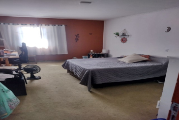 Excelente Sobrado à venda no Bairro do Jardim Mangalot na Rua General Lauro Cavalcanti de Farias