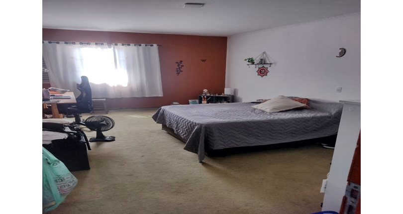 Excelente Sobrado à venda no Bairro do Jardim Mangalot na Rua General Lauro Cavalcanti de Farias