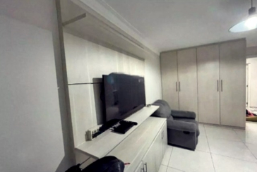 Sobrado à venda no Bairro do Jardim Mutinga na Rua Belo Jardim,