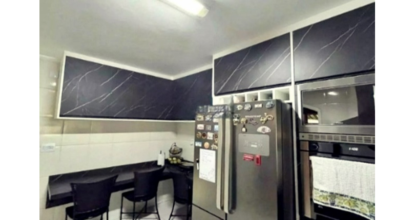 Sobrado à venda no Bairro do Jardim Mutinga na Rua Belo Jardim,