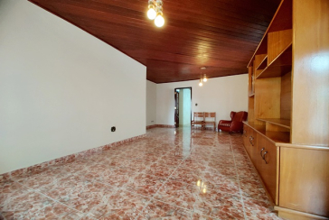 Casa Térrea à venda no Bairro da Vila Picinin na Rua Doutor Estevão Montebello