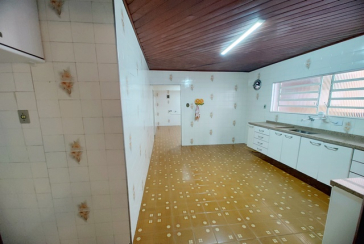 Casa Térrea à venda no Bairro da Vila Picinin na Rua Doutor Estevão Montebello